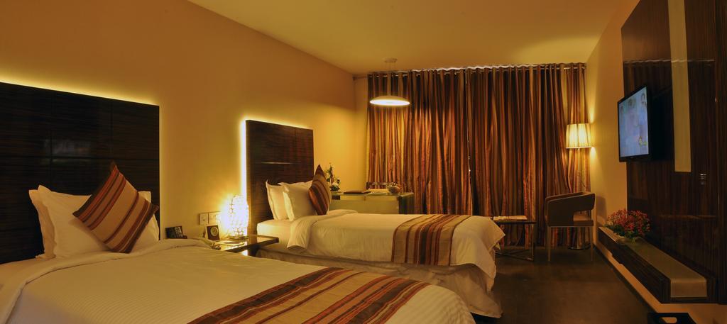 The Arcadia Hotel Coimbatore Exterior photo